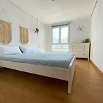 Apartamento Centrico Cerca De Las Estaciones Apartament